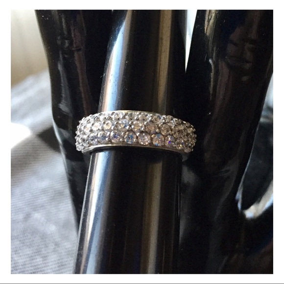 EXPRESS Pavé Dome Sterling Silver Ring - Picture 5 of 5